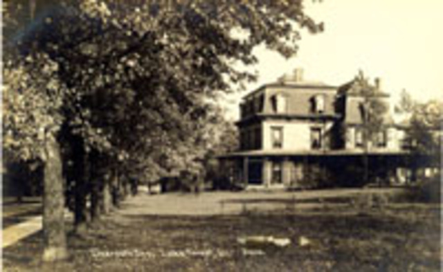 First Deerpath Inn opens