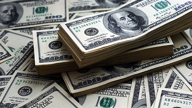 President Wilson set an income tax of 1% on incomes above $ 3,000