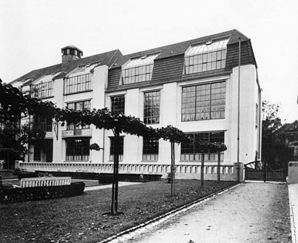 Inauguración Bauhaus Weimar