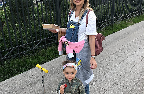 Рождение первой дочери