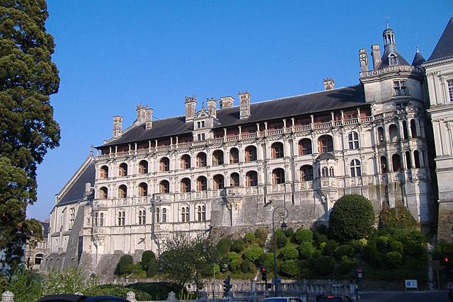 Surge el renacimiento siglo X