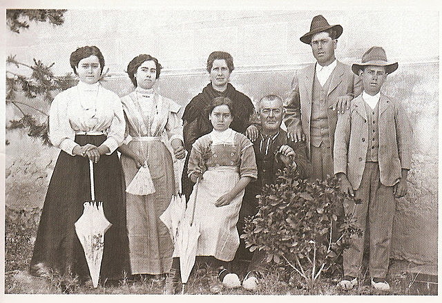 FAMILIA EN EL SIGLO XX