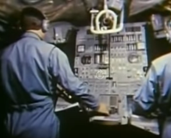 Ordenadores en la órbita lunar