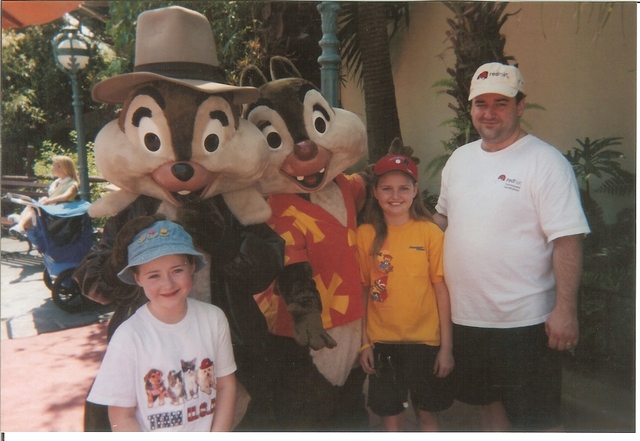 Hace seis años que mi familia y yo fuimos a Disney World.