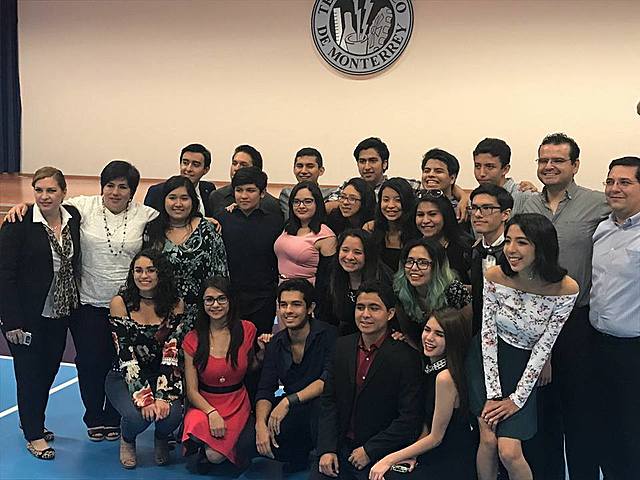 Mi ceremonia de Graduación!!