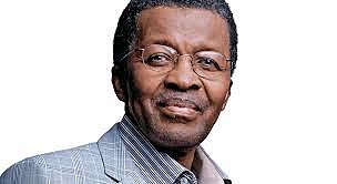 Raúl Cuero se gana premio de la NASA