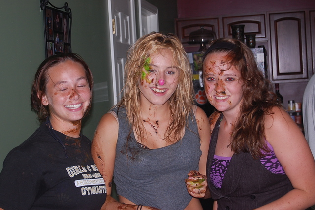 Hace cinco meses que celebri mi felìz cumpleanos de dieciseis.