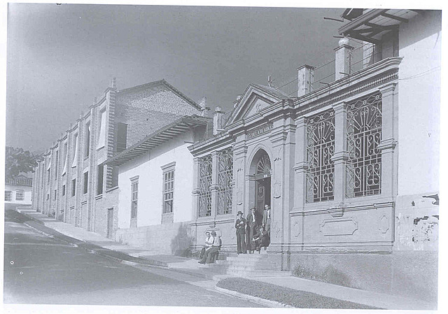 Escuela de Minas.