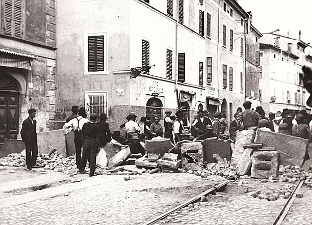 Barricate a Parma