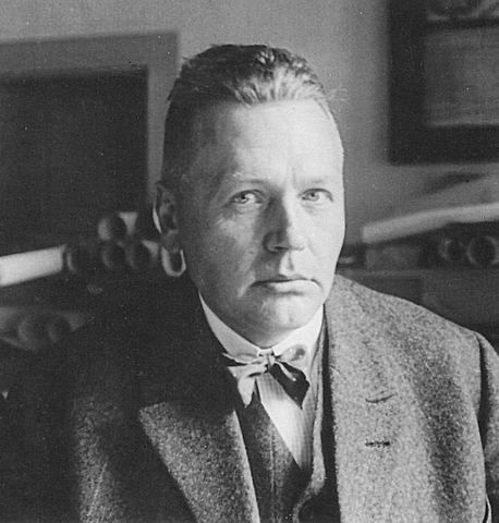 Adolf Meyer ingresa como profesor