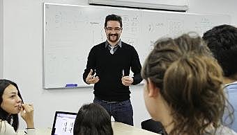 Maestros en el Siglo XXI