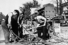 New Deal Programs (3)- New Jobs (Work Progress Administration)