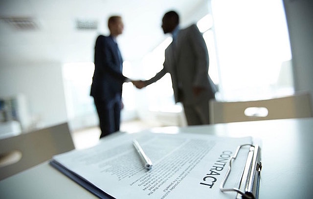 CONTRATACION EN LA FREDERICK W.