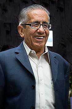 Dr. Daniel Malacara Hernández nombrado director