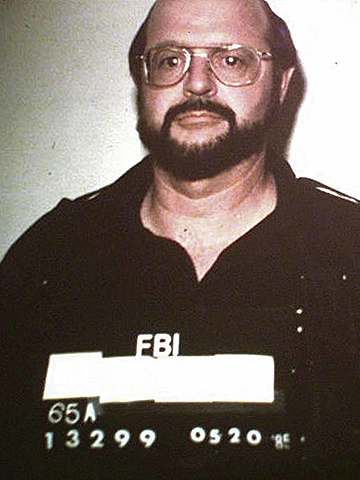 Spy Leaks Information to the Soviet Union