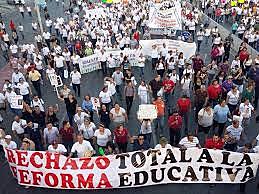 Protesta por la reforma educativa