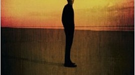 Timeline: El extranjero - Albert Camus