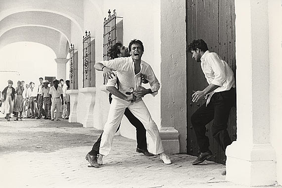 Los hermanos Vicario visualizan a Santiago.