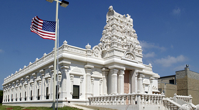 Hindus Begin Constructing Temples in the U.S.