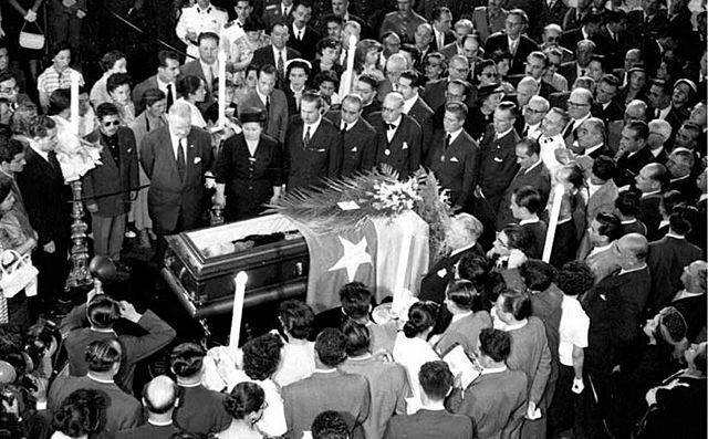 MUERTE DE GABRIELA MISTRAL