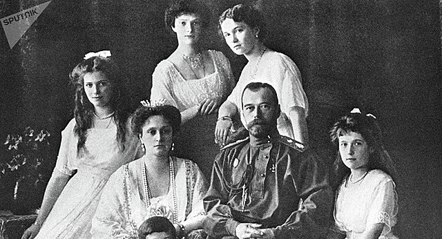 Ejecutan al zar Nicolás ll y toda su familia