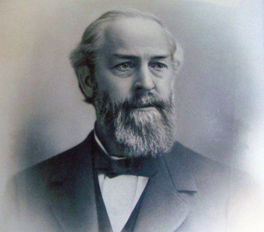 David J. Lake becomes mayor of Lake Forest