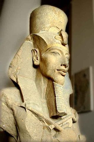Amenhotep IV changes his name to Akhenaten
