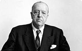 Ludwig Mies van der Rohe  (director)