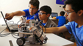 Timeline: Historia de la robotica educativa