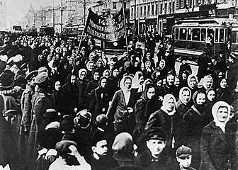 Manifestacion de mujeres en petrogrado