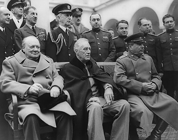Conferencia de Yalta (febrero)