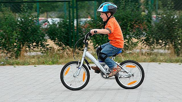 Aprendo a andar en bicicleta