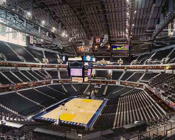 Hace dos anos que juego al básquetbol