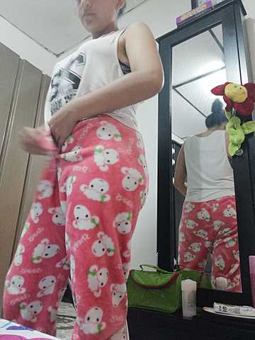 put on my pijama