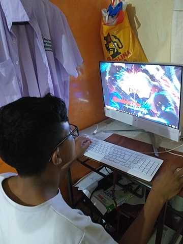 I do my homework at 2:00 pm