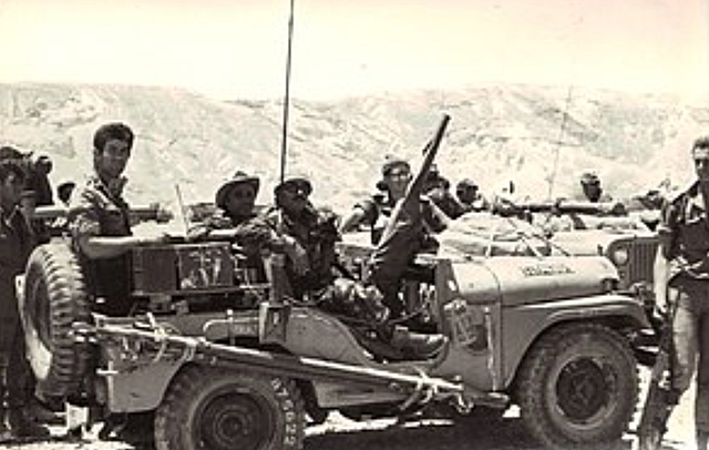 6 Juny - Israel invadix el sud del Líban per a evitar els atacs guerrillers de l'OLP