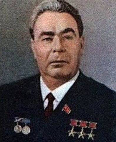 10 Novembre - Brejnev mor. És substituït per Iuri Andrópov