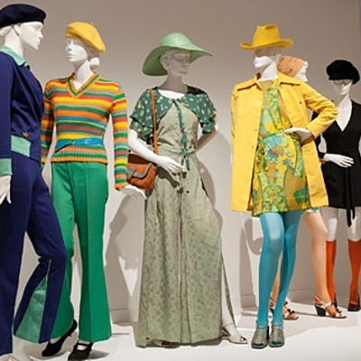 Timeline: HISTORIA  DE LA ROPA