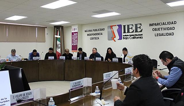 Determinación de los topes de gasto de precampaña