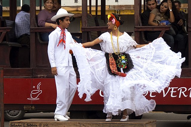 Traje jarocho