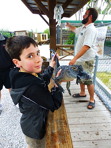 El dieciocho de noviembre el año dos mil diez, yo salí Nueva Inglaterra y visité Florida