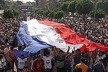 Paraguay gains independence
