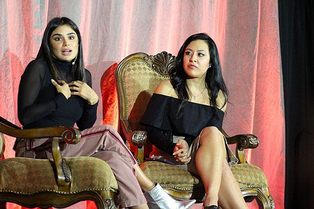 Diane starts acting classes.