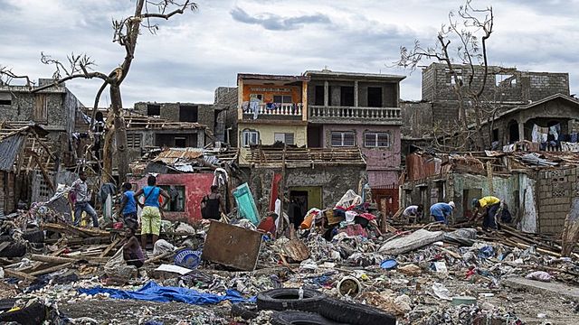 Hurricane Matthew hits Haiti