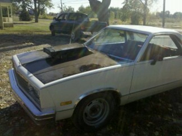 Hacé tres anos que recibé un coche "Ronda"