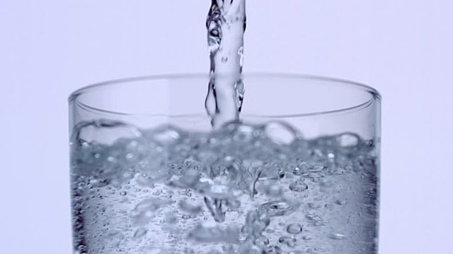 descubrimiento del agua carbonatada