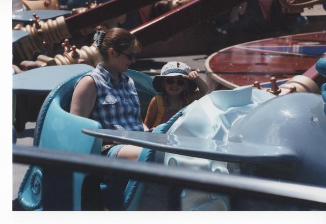 Hace doce años que fui a Disney con mi familia.