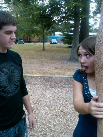 Hace cuatro meses que fui al parque con mi novio para el cumpleaños de mi primo... ¡Fue muy divertido!