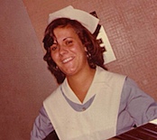 Eixida del convent, començaments com a infermera