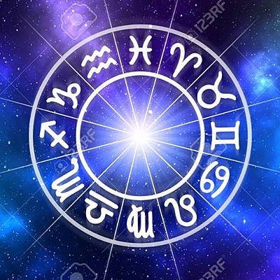 Timeline: Línea de l'Astronomia